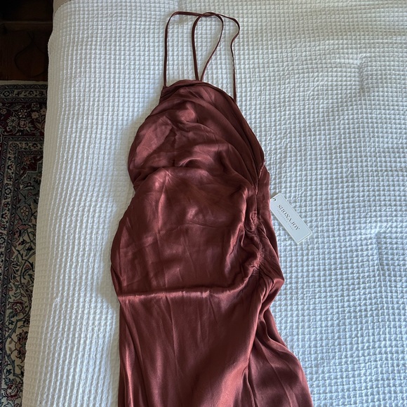 Shona Joy Thalia Gathered Square Neck Midi Dress - Picture 11 of 13